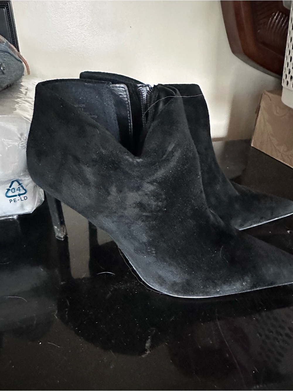 Vince Camuto Black Suede Pointed Toe Ankle Boots 9 1/2